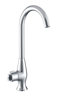 Temperature control kitchen sink